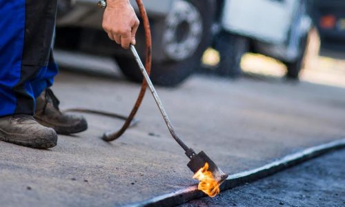 Glasfaserausbau Hausanschluss in Köln Foto: Marius Becker für NetCologne