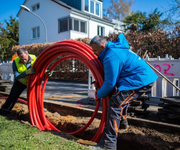 Glasfaserausbau Hausanschluss in Köln Foto: Marius Becker für NetCologne Glasfaserausbau Hausanschluss in Köln Foto: Marius Becker für NetCologne